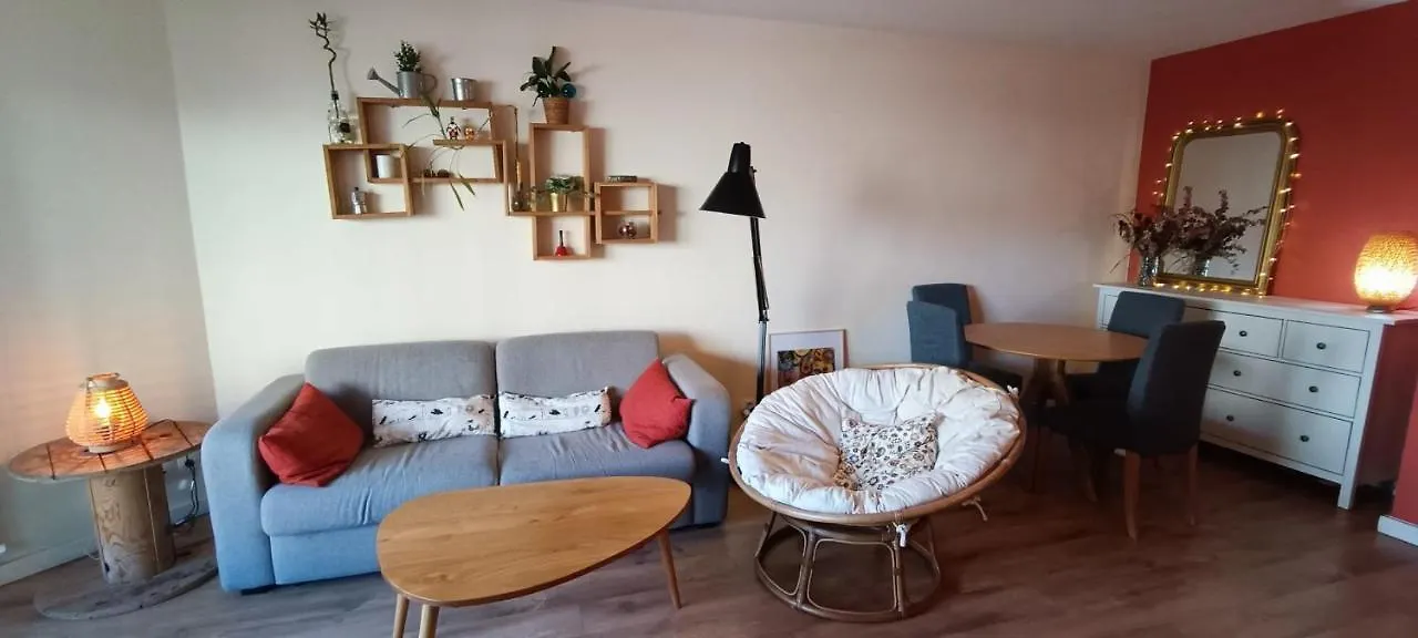 Cozy Love Cocoon With A Nice Balcony Apartment Paris