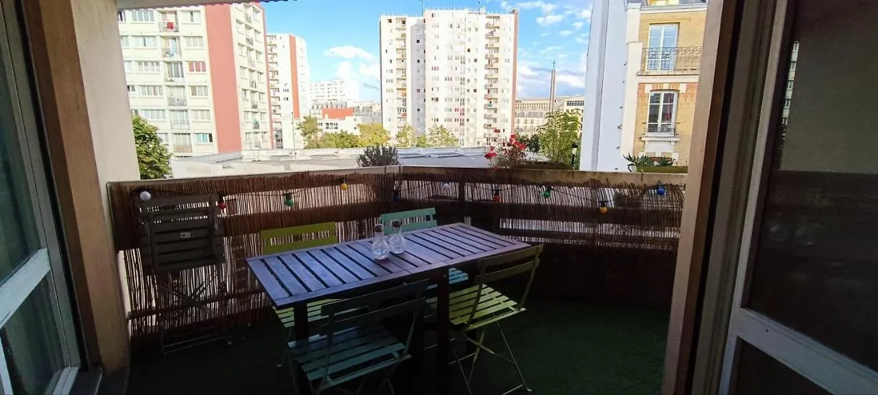 Cozy Love Cocoon With A Nice Balcony Apartment Paris